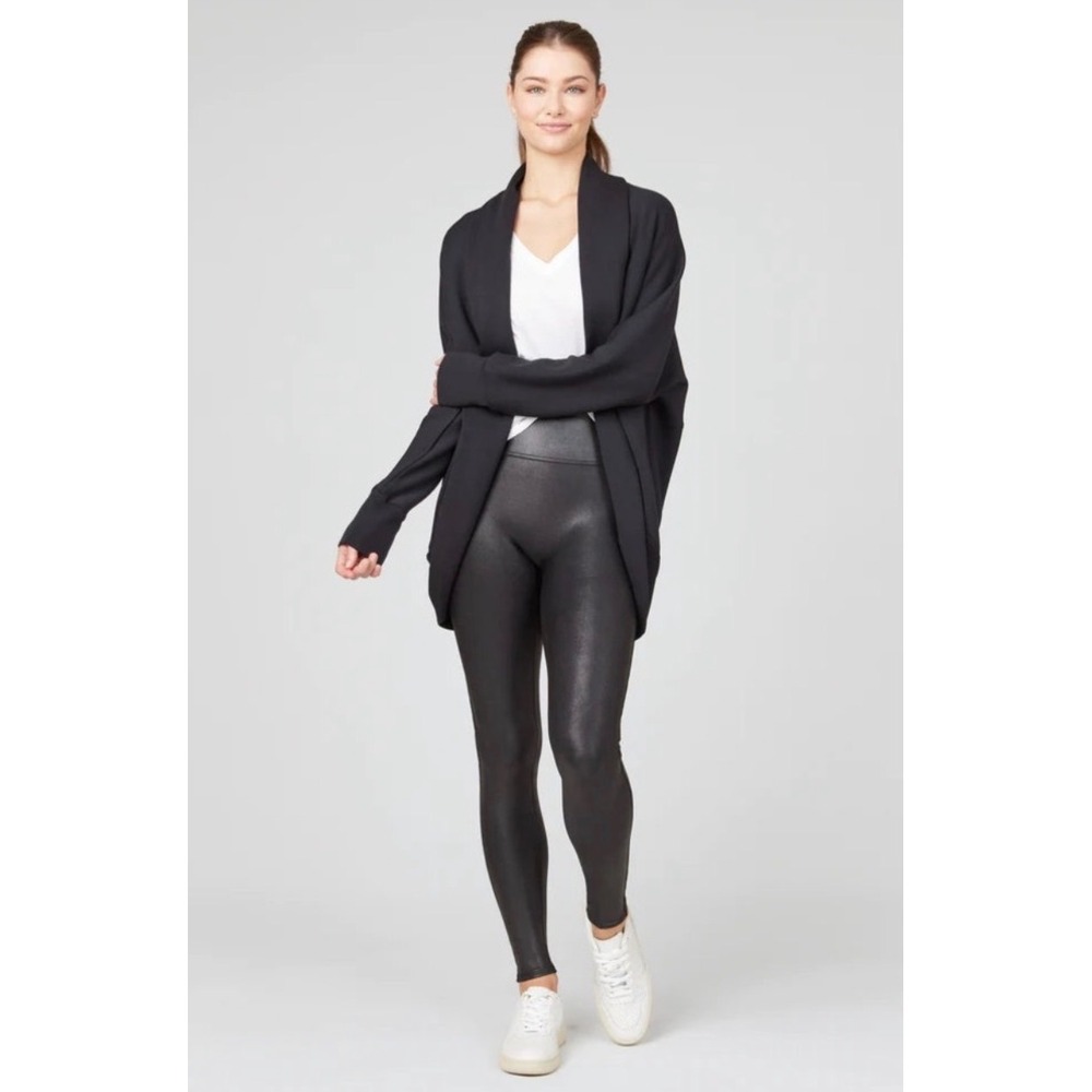 Spanx AirLuxe At the Hip Cocoon Cardigan Very Black 50345R Womens Size M/L